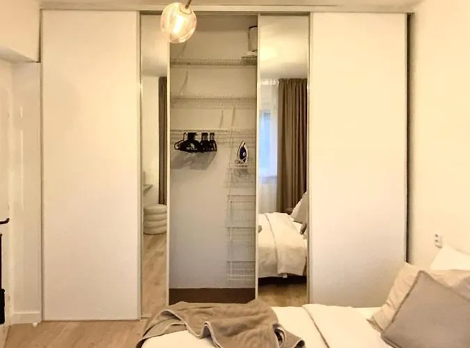 Urban Jungle By Zoom Appartement